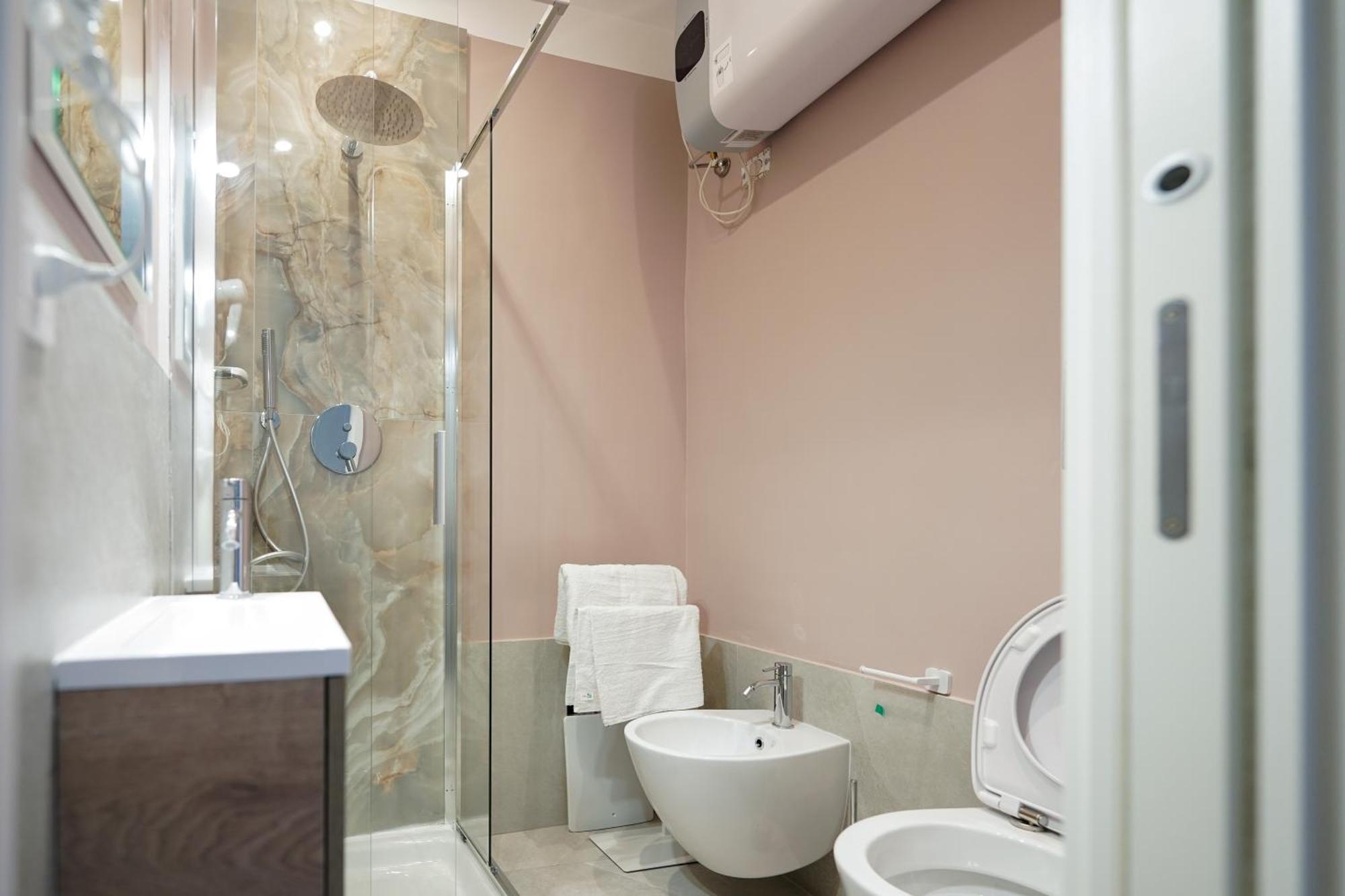 Suites Gaudioso Napoli Center Eksteriør billede